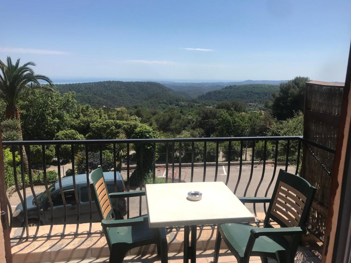 Hotel Les Belles Terrasses Tourrettes-sur-Loup Exterior foto